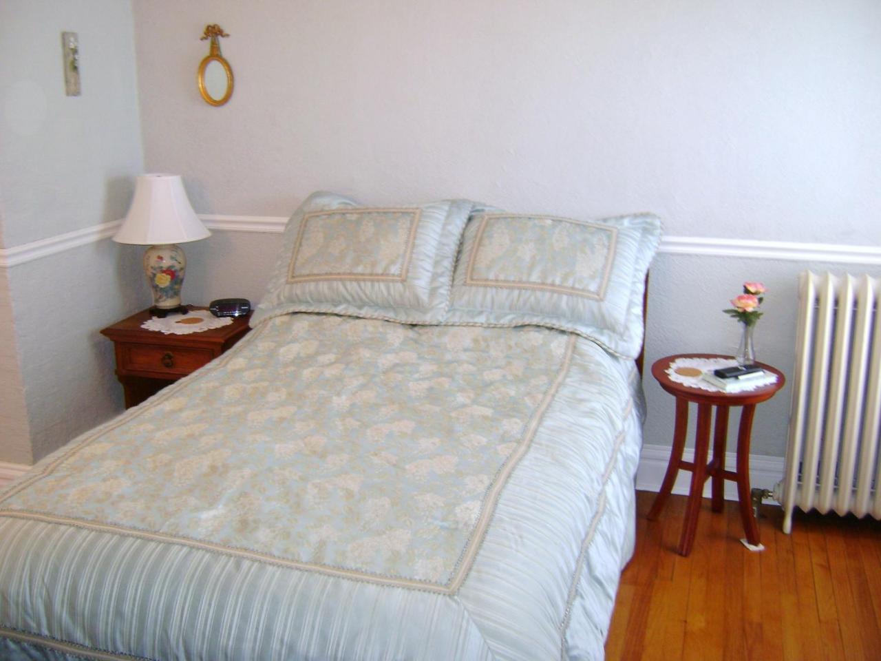Four Creeks Bed&Breakfast Fairview  Exterior photo